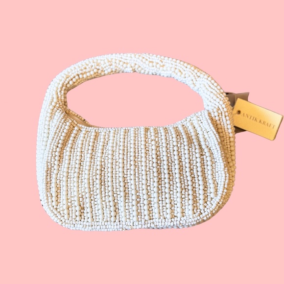 Antik Kraft Handbags - Beaded White Handbag NWT